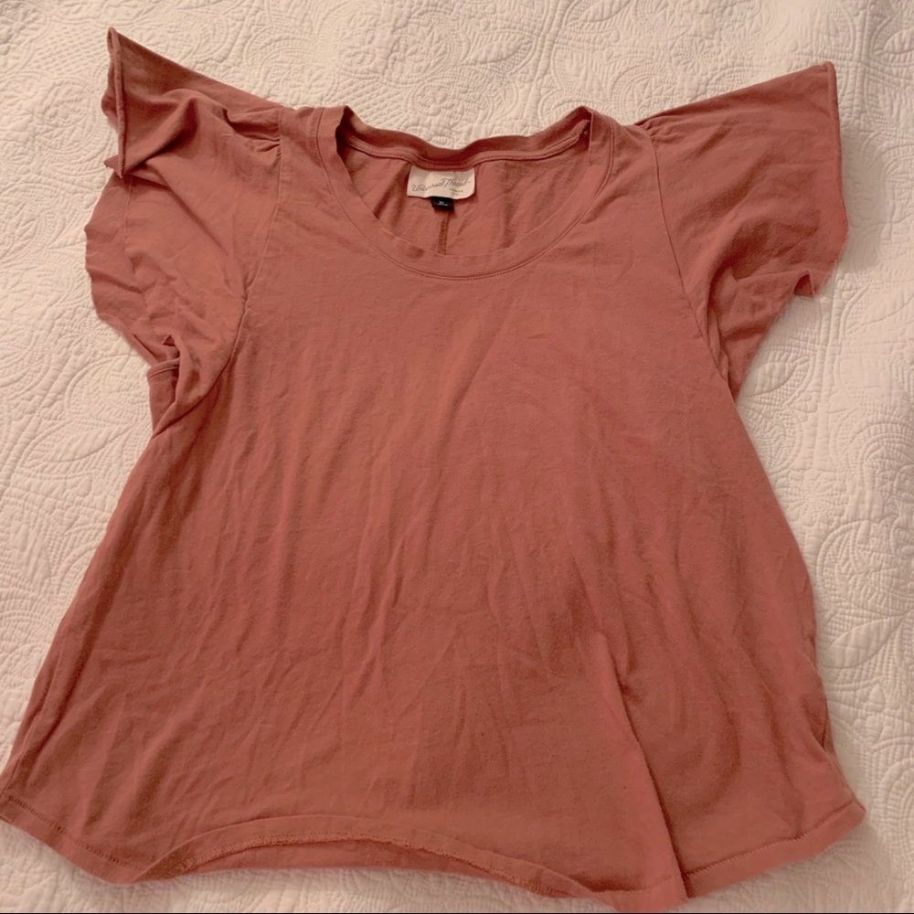 Universal Thread XS short ruffle sleeves